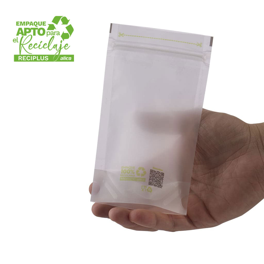 Empaque reciclable con zipper  granolas y snacks 